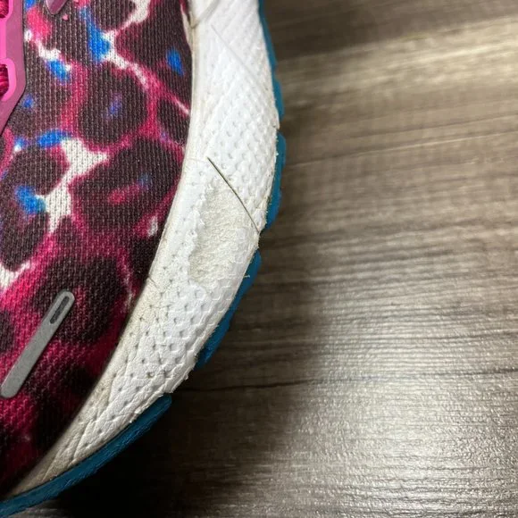 Brooks Adrenaline GTS 22 Pink Leopard Womens US Size 10 EUR 42 Running Shoes - Picture 13 of 15